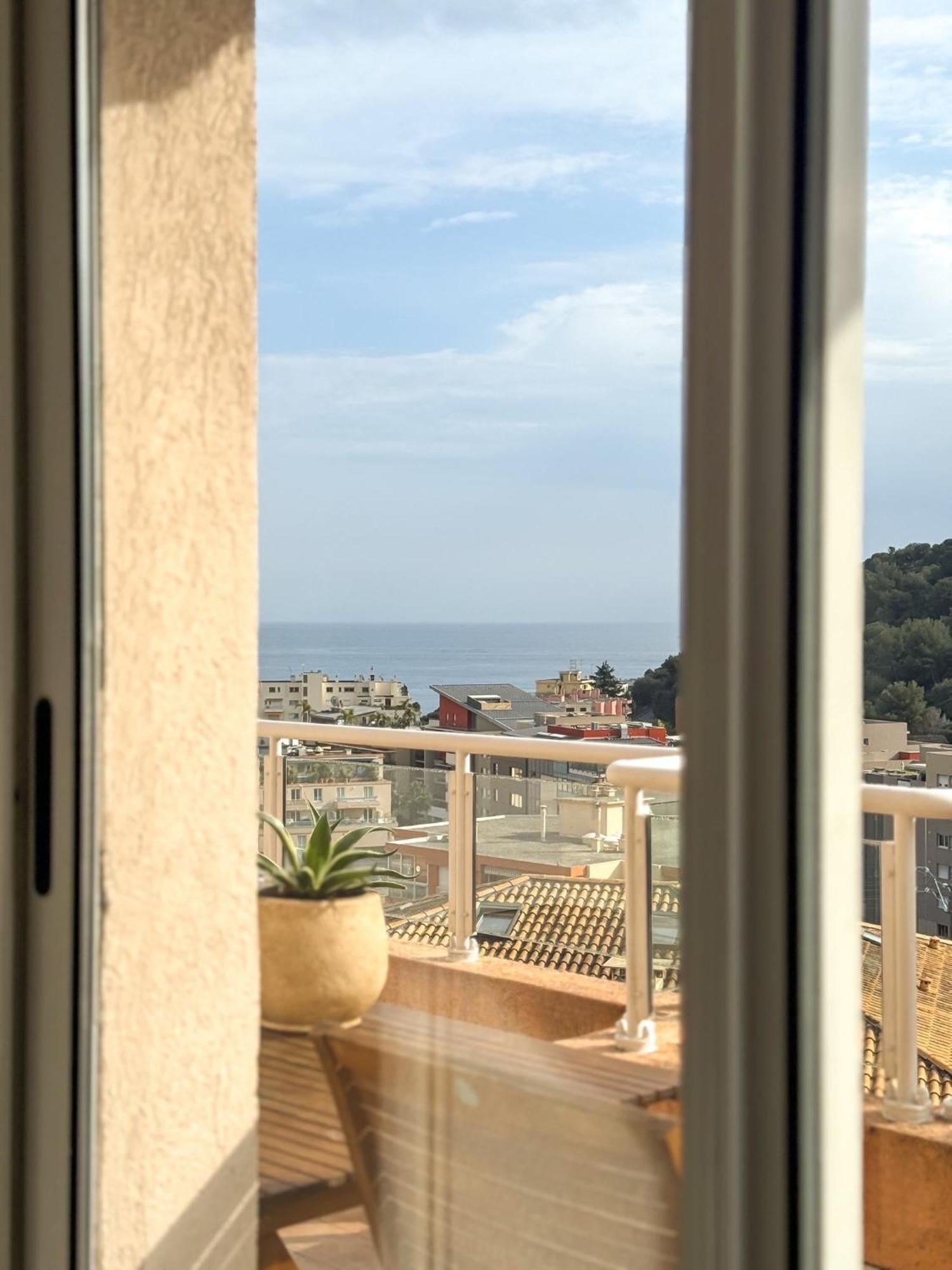 Coquet Appartement Avec Le Terrasse Sur Le Mer Рокебрюн — Кап-Мартен Экстерьер фото